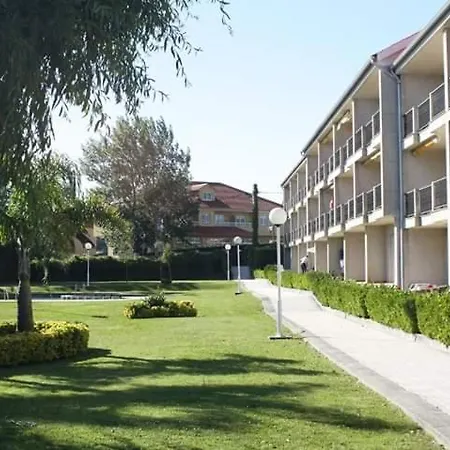 Fontinas Montalvo 公寓